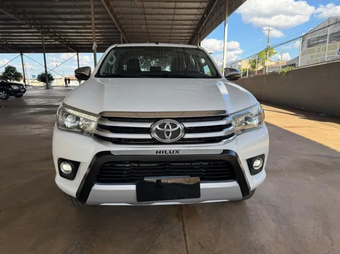 Toyota Hilux CD SRX 4X4 2.8 TDI 16V Diesel Aut. 2018