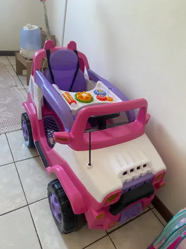 Carrinho de criança, em ótimo estado para passeio.