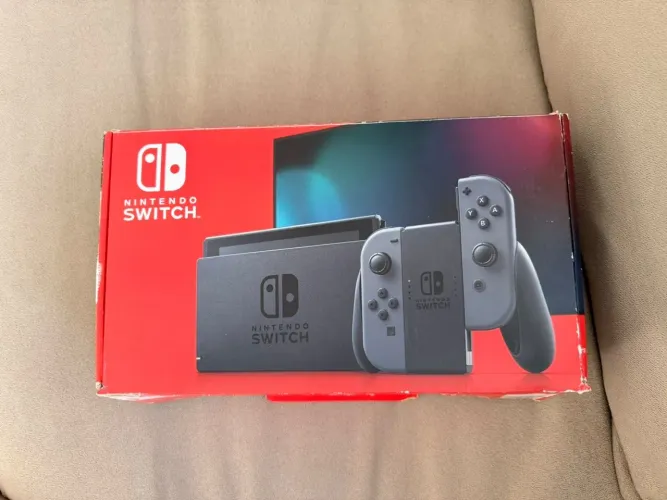 Vende-se Nintendo Switch