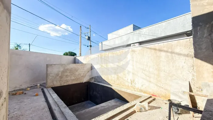 Condomínio Barcelona 1 - Casa em fase final de obra com 3 quartos à venda no condomínio Ba