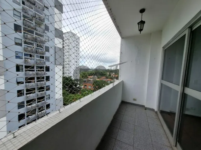 Apartamento com 3 Dormitórios (1 Suíte) à Venda na Chácara Santo Antônio - São Paulo/SP.