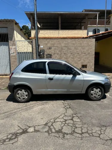 Chevrolet Celta Life/ LS 1.0 MPFI 8V Flexpower 3P 2011