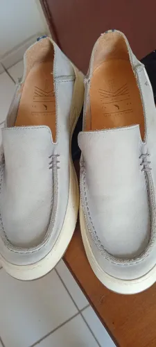 Vendo sapatilha seminovo. T 38