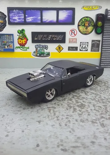 Miniatura 1:24 - Dodge Charger -Raro Preto Fosco- Velozes e Furiosos Jada toys.