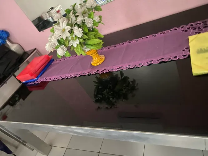 Vendo mesa de vidro e aço inox com 6 cadeiras acolchoadas em pé açoinox *