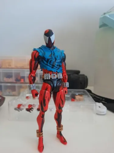 Scarlet Spider aranhaverso Sh figuarts