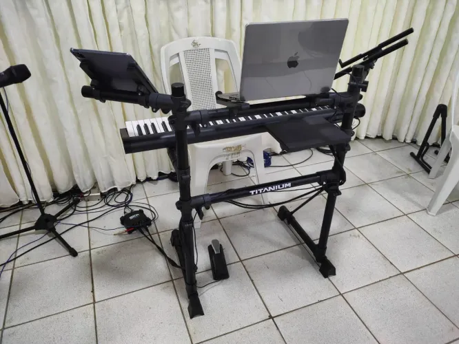 Suporte H Teclado Vk-100 Titanium Racks