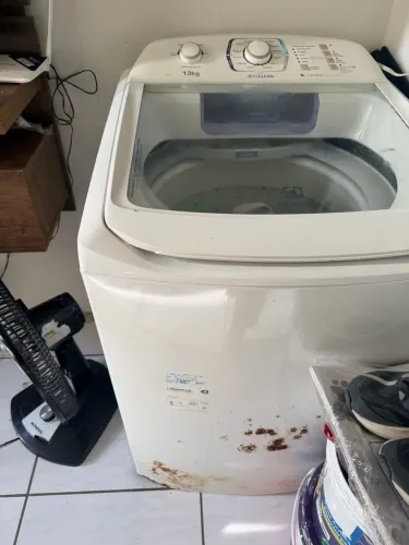 Vendo uma máquina de lavar eletrolux