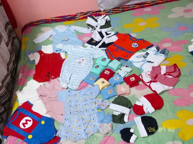  Lote de Roupinhas de Bebê menino (0 a 4 meses)