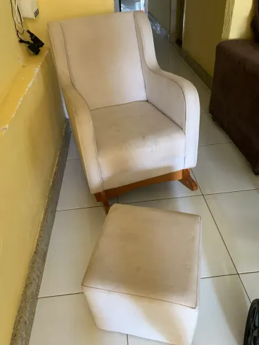 Poltrona de amamentação