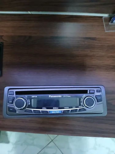 Vendo rádio e CD automotivo Panasonic