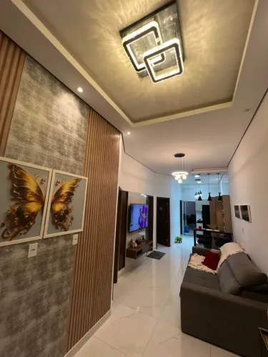 Casa Térreo no Parque 10 com 03 Qts (1 Suíte) Edícula/ Poço Artesiano/ 02 Vagas