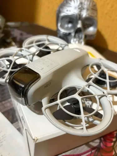 Drone DJI Neo Ultra leve 4k