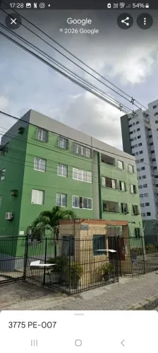 Vende-se apartamento térreo no condomínio solar de Tejipió na avenida Dr jose Rufino.