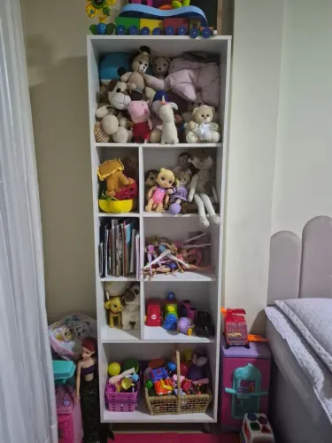 Armário Multiuso com nichos