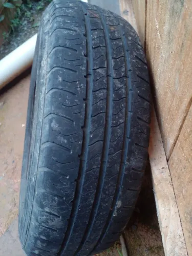 Pneu 13.175.70 T82 good year