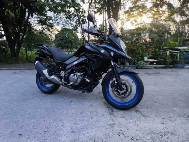 Suzuki vstron 650 xt