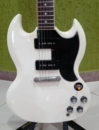 sg custom epiphone