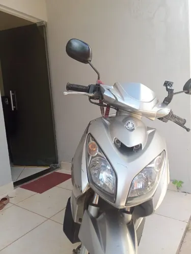 Moto automática Yamaha