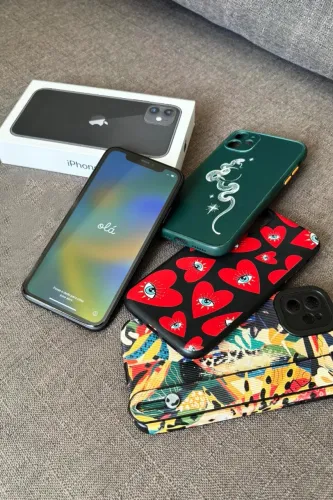 IPHONE 11 64GB NA CAIXA, CABO e NOTA FISCAL (ÚNICA DONA)