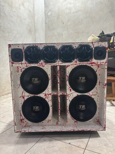 ? Trio Automotivo Completo Pioneer + Taramps | 4 TR620 | R$ 8.000