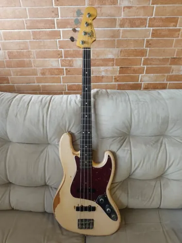 BAIXO FENDER MIM FLEA SIGNATURE