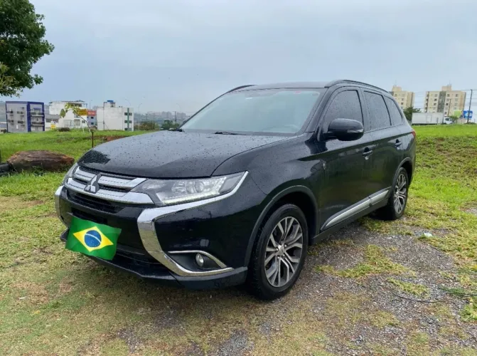 Mitsubishi Outlander 2.0 16V 160cv Aut. 2016