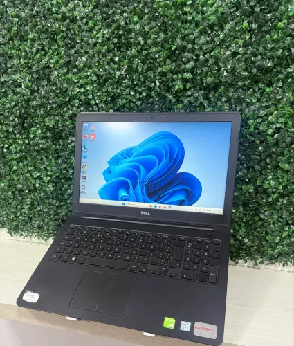 Notebook Dell Inspiron 5557 i5 6200U 8GB SSD 240GB GeForce 930M