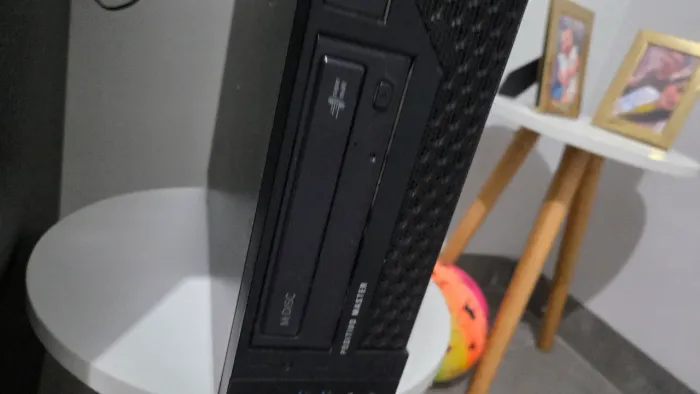 Cpu i3 6320( melhor que o i3 7100)