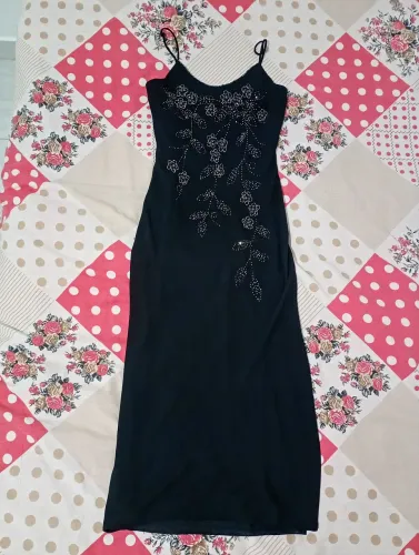 Vestido de Festa Longo e com Véu - Elegante