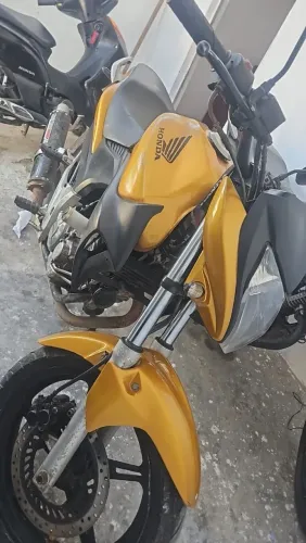 Vendo cb 300