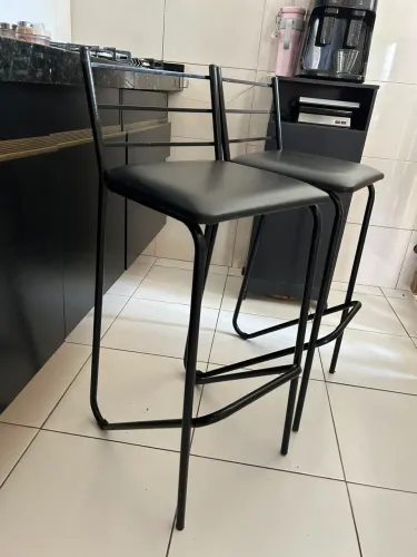 Vende-se Banquetas , semi novas em bom estado, quase não era utilizada 