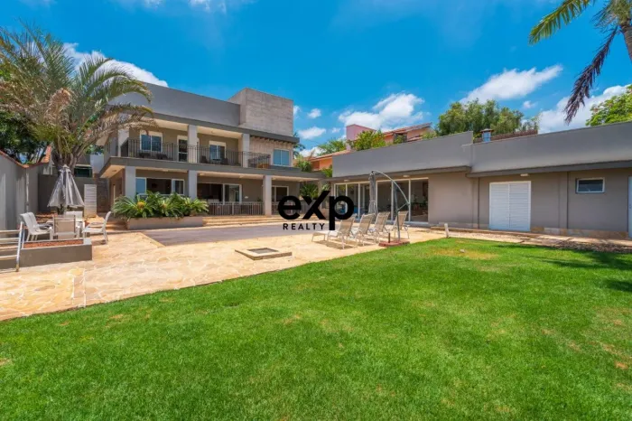 Casa para Locação no Condomínio Marambaia - Vinhedo | 3 Suítes | Piscina | Home Office | M