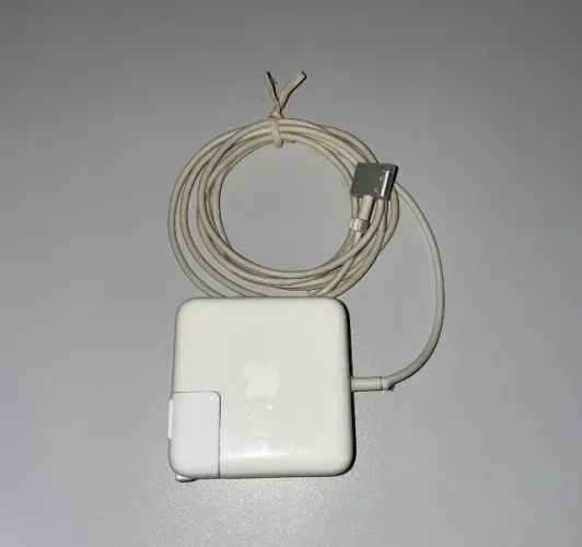 Fonte Original Carregador Apple MagSafe 2 de 45W para MacBook Air