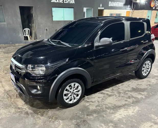 Fiat Mobi Like 1.0 Fire Flex 5P. 2024