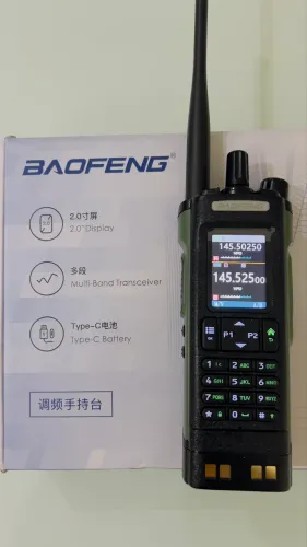 Radio baofeng UV 32