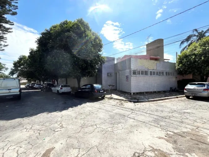 Prédio Comercial - Rua 24 - A - Setor Central