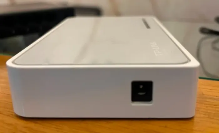 Switch TP-Link TL-SF1008D 8 Portas 10/100 Mbps + Fonte Original