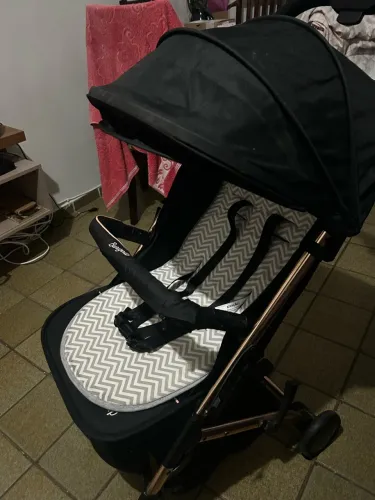 Carrinho de bebê dobrável Burigotto
