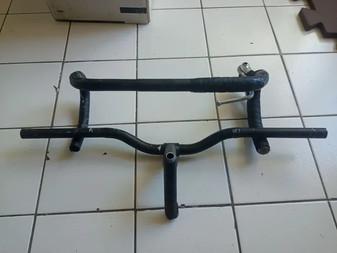 guidão e mesa de avanço Caloi 10 original 