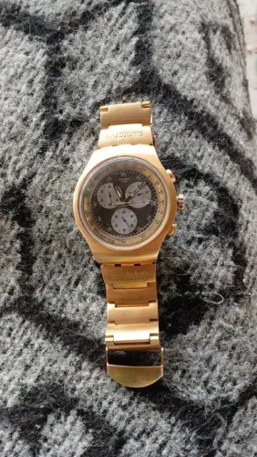 Swatch cara preta montado