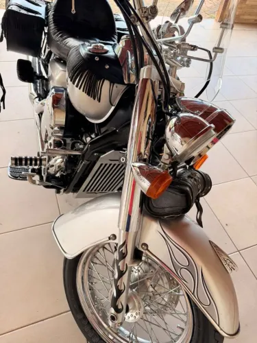 Honda shadow 750
