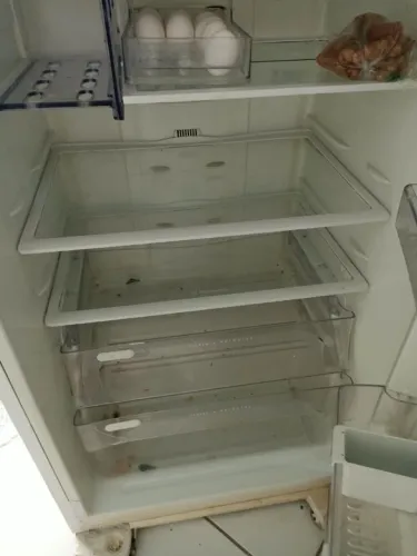 Vendo geladeira top
