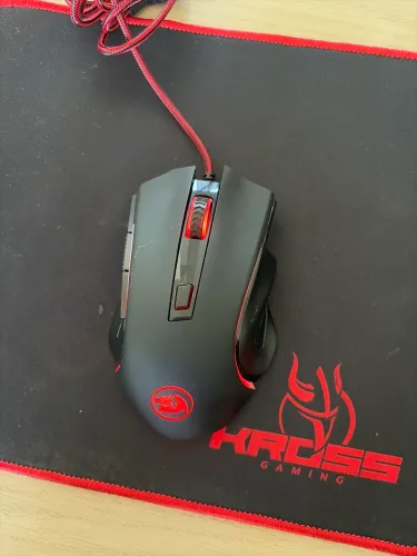Redragon Phoenix (ou M702-2).