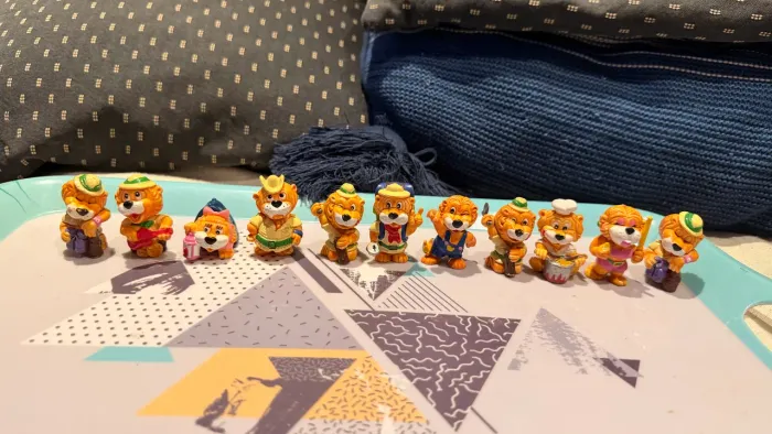 Lote Coleção Antiga Kinder Ovo Leoventuras Anos 90