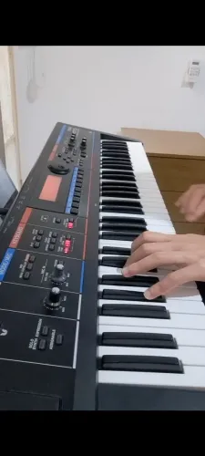 ROLAND JUNO-Di ? ÚNICO DONO | MUITO CONSERVADO | COMPLETO