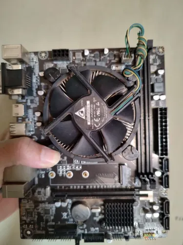 Kit Processador i7 8700T + Placa Mãe+ 8GB DDR4 + SSD