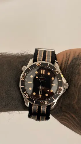 Relogio Omega Seamaster 007