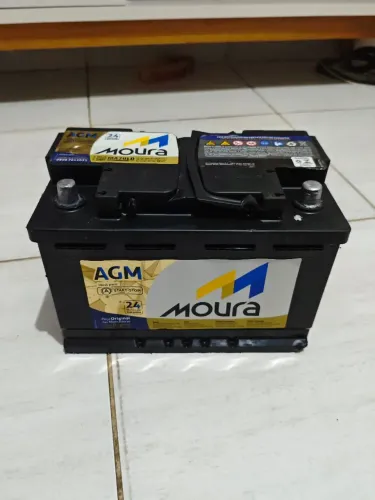 Bateria 70 amperes AGM start stop Semi nova com garantia Valor a base de troca 