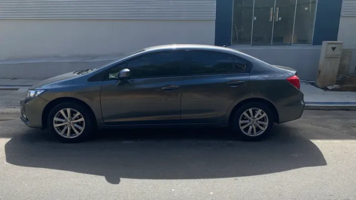 Honda Civic Sedan LXS 1.8/1.8 Flex 16V Aut. 4P 2014